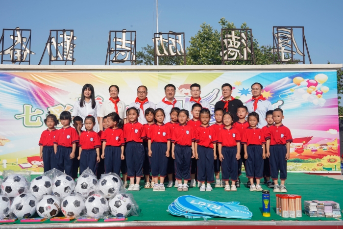 情系教育，初心向黨-工程技術(shù)公司聯(lián)蜀公司-杜欣悅