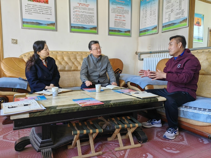 2024-11-22石安分公司到店上村走訪慰問(wèn)2