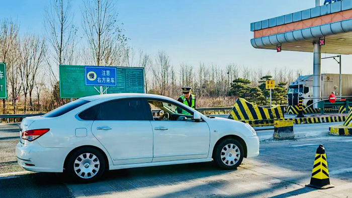 E582BF6AB61AF13D15E7E42ABD567030