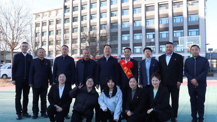 E:\照片、視頻、常用軟件\宏文科長退休\精選\IMG_7860