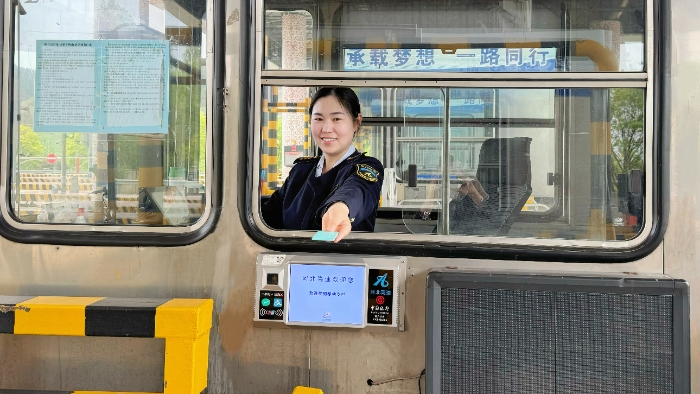 C:\Users\Lenovo\Desktop\1\5b5684df2a40b3aaa6210a374853295