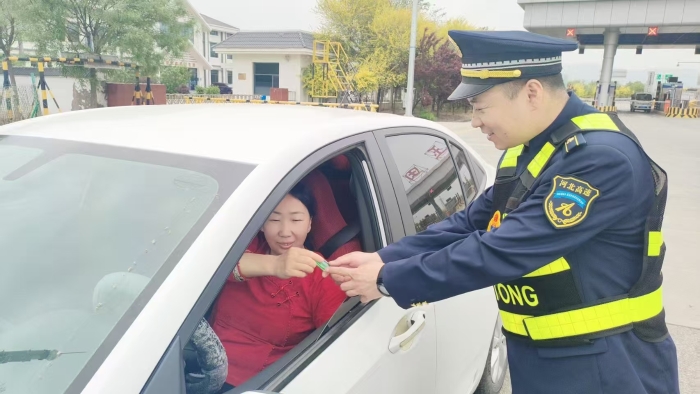 C:\Users\Lenovo\Desktop\2\57d8bf2901026c5c66e18fd9d112ccf