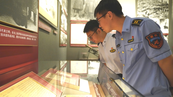 C:\Users\Administrator\Desktop\新建文件夾\8d7e7841be9d84e75e556b30dff523bf