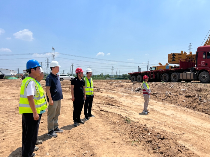 2025年7月18日，石安分公司督導新增肥鄉(xiāng)西互通超危大工程箱梁架設(shè)作業(yè)