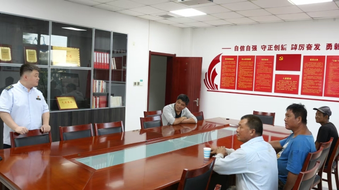 C:\Users\Lenovo\Desktop\87ffd92ab2e82dfb782bf2220d28a4a