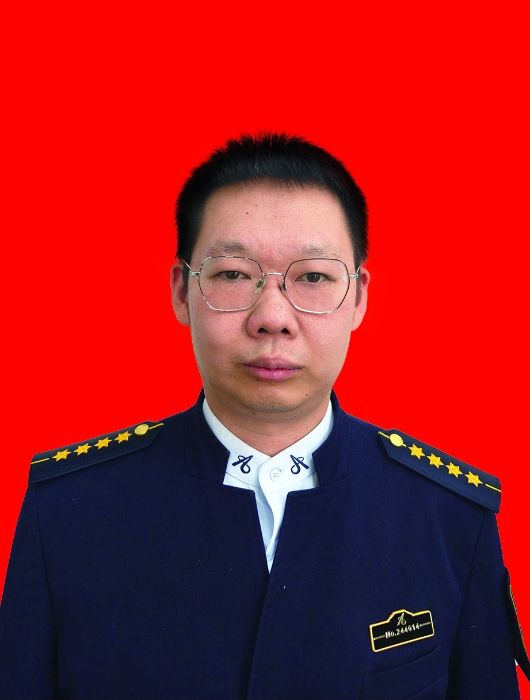 淶水環(huán)京收費(fèi)站S6-魯曉冬