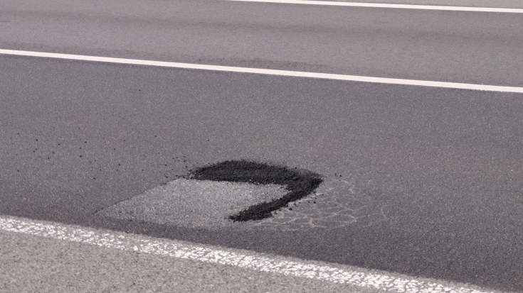 C:\Users\Administrator\Desktop\京哈北線分公司巧用新型冷補(bǔ)料 及時(shí)高效修補(bǔ)坑槽保暢通\3