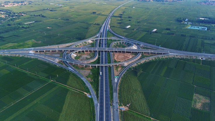 邯港高速公路衡水滄州界至國(guó)道G205段正式通車運(yùn)營(yíng)