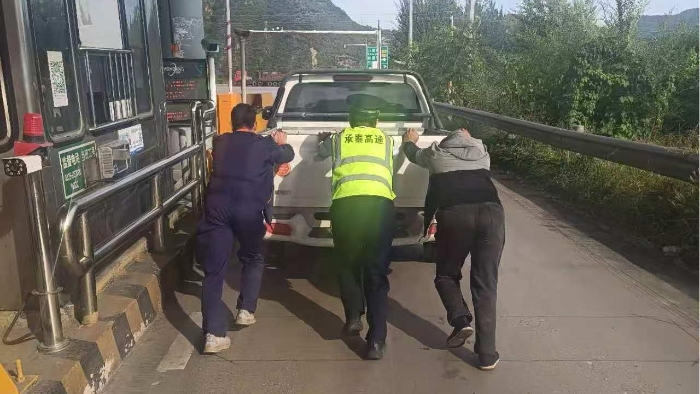 a4b7d3063d315dcaec321ad5312daeeb