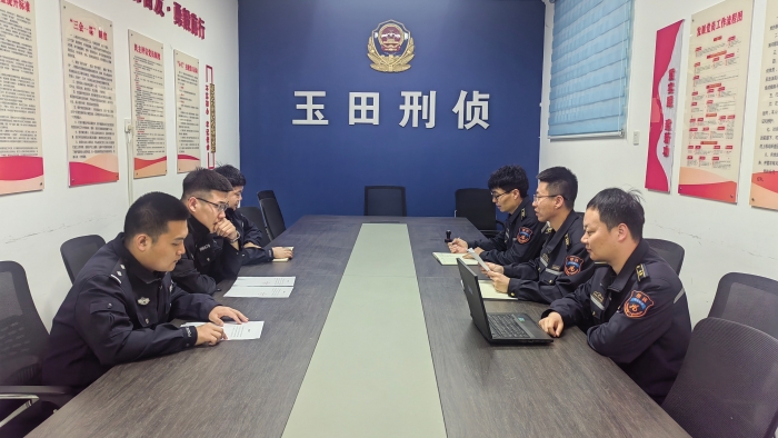 D:\內(nèi)業(yè)綜合崗\14.宣傳工作\稿件\2025年\2025.10-2025.12\20251106黨建引領(lǐng)聚合力 共筑高速稽核防線\公安聯(lián)動(dòng)