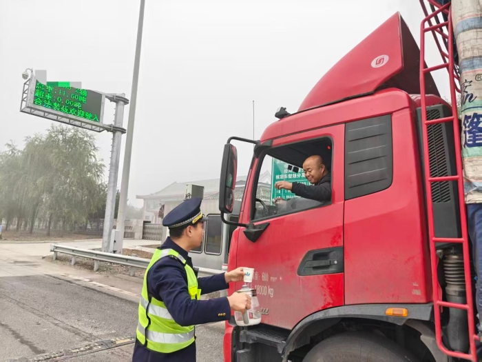 2c4f9521fb9d221fb1f01568259833d4