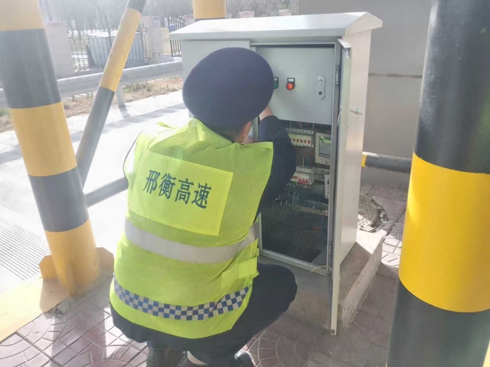 mmexport1764677192344