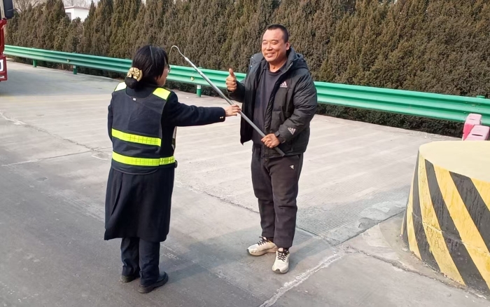 f2ff8eb19a58e42d72abb5541484dd63