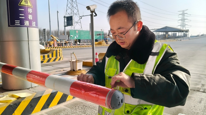 b4892a2aea6042f64b2e943d0c644e57