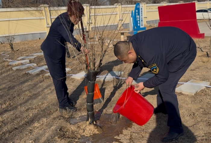 4b7a3b5466aa58a3e5181330ba01b436