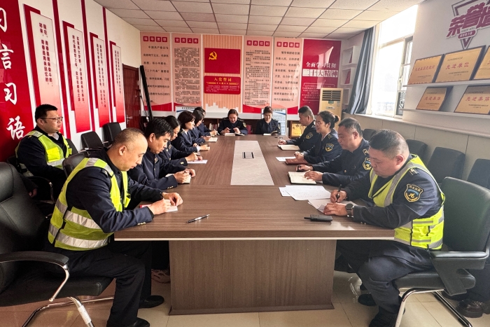 ce529b4b4b1c4f72b1bbc683bc16d62e